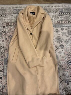 Pieces Women's Single-Breasted Long Cream Coat